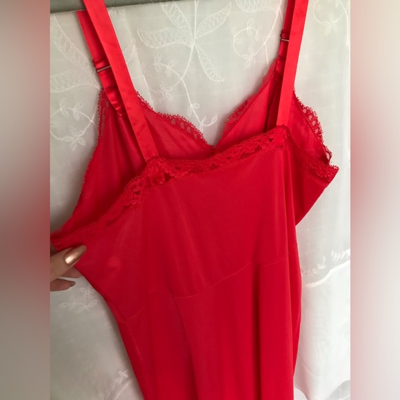 Pinehurst Lingerie - Picture 5 of 9